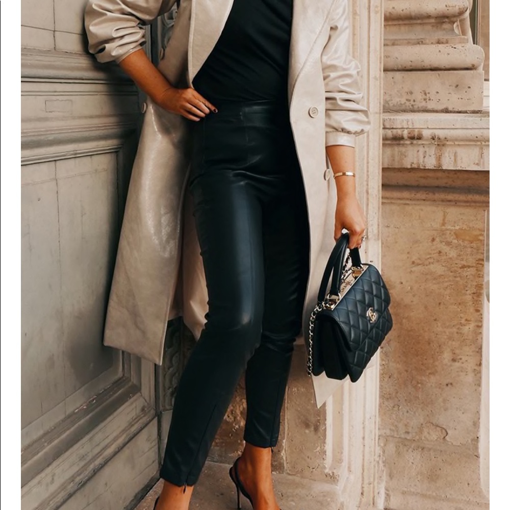LORNA LUXE ‘CONTOUR’ LEATHER LOOK LEGGINGS